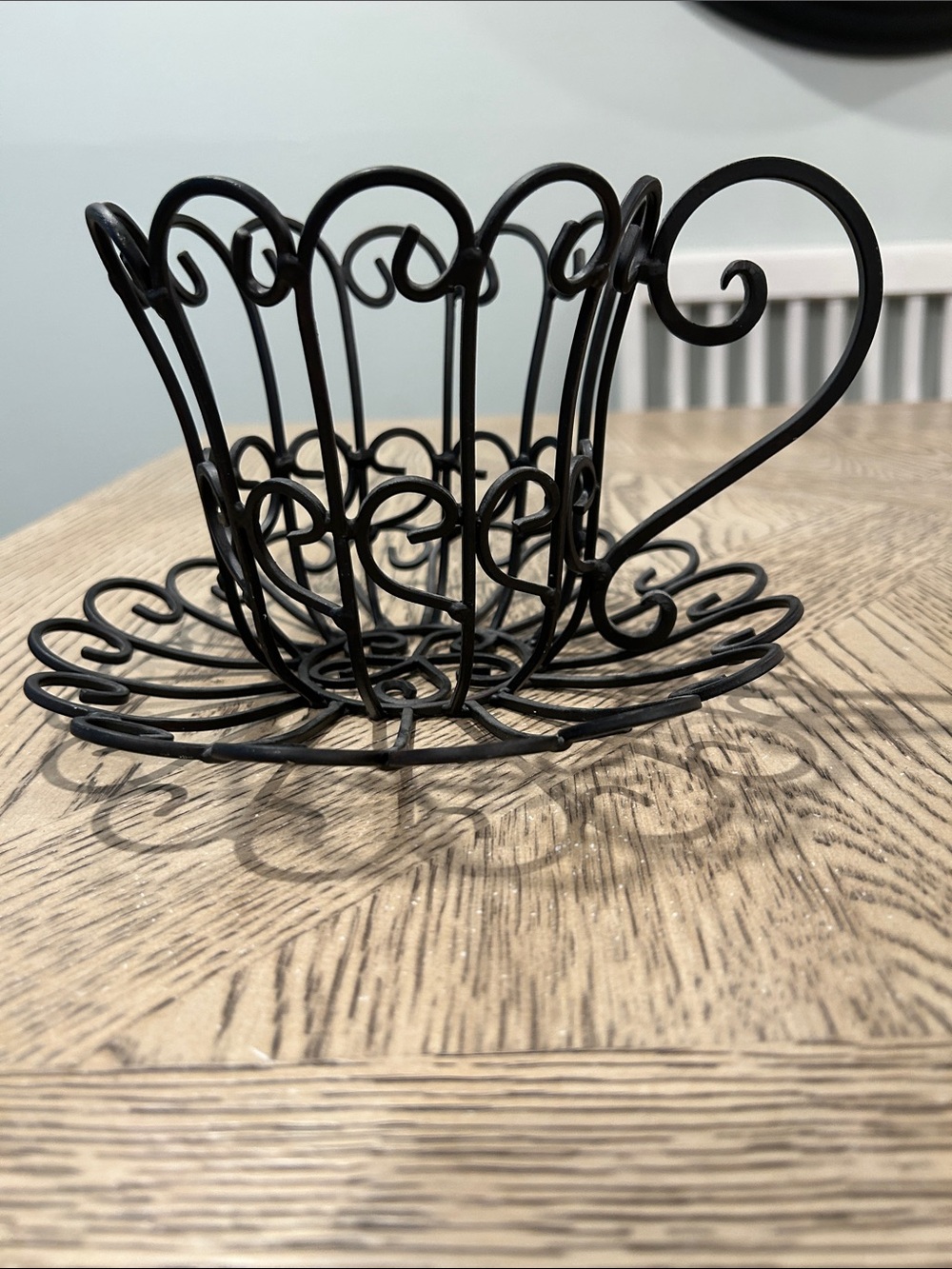 Decorative Black Metal Teacup basket or coffee pod Holder